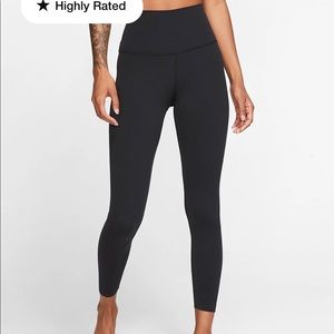 Nike Yoga Leggings